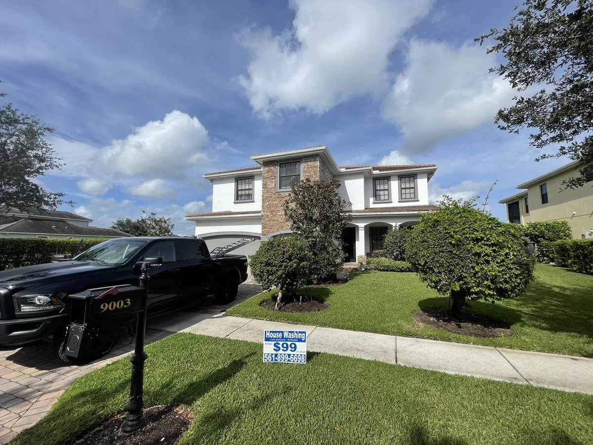 Brick Pressure Clean, Soft Washing, and Paint Removal in Boynton Beach, FL